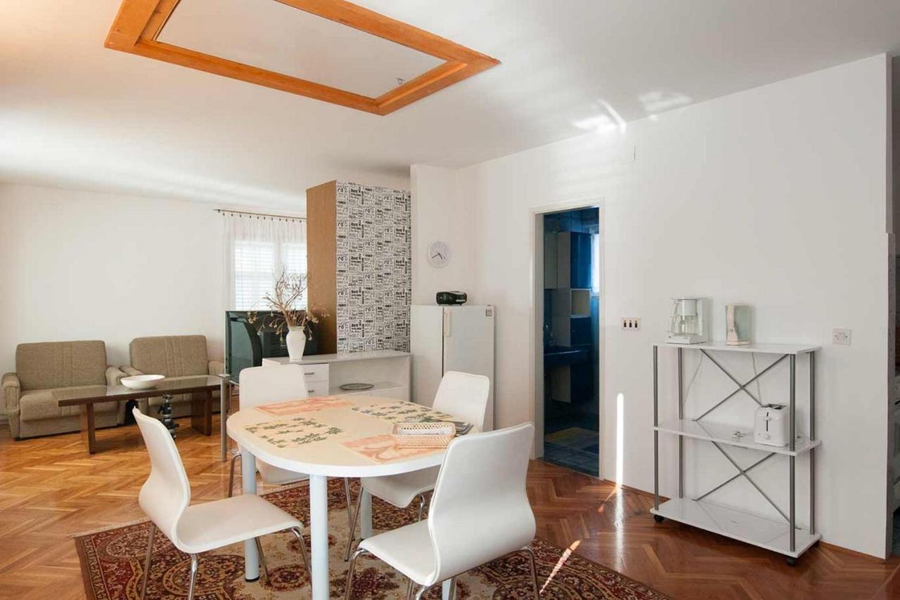 זאדאר Amazing Seaview Apartment With A Balcony Near The Beach - Kneza Trpimira I מראה חיצוני תמונה
