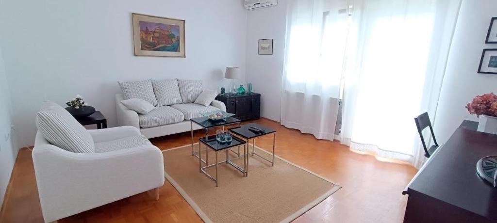 זאדאר Amazing Seaview Apartment With A Balcony Near The Beach - Kneza Trpimira I מראה חיצוני תמונה