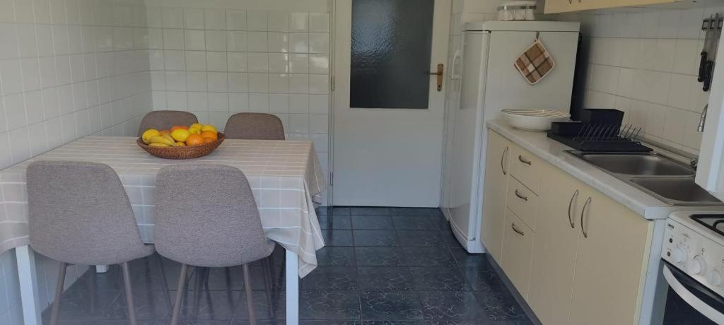 זאדאר Amazing Seaview Apartment With A Balcony Near The Beach - Kneza Trpimira I מראה חיצוני תמונה