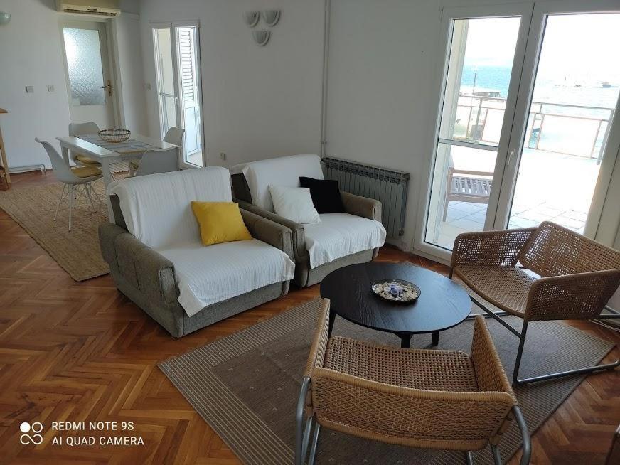 זאדאר Amazing Seaview Apartment With A Balcony Near The Beach - Kneza Trpimira I מראה חיצוני תמונה